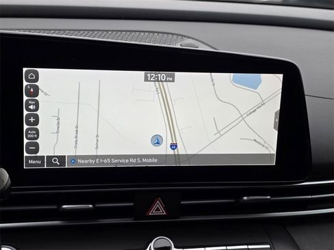 Used 2023 Hyundai Elantra SEL w/ Convenience Package image 12