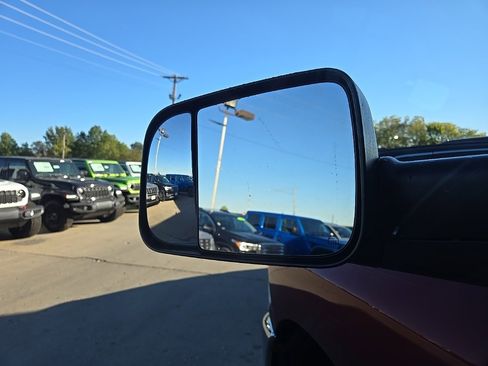 Used 2018 RAM 2500 Tradesman w/ Chrome Appearance Group image 34