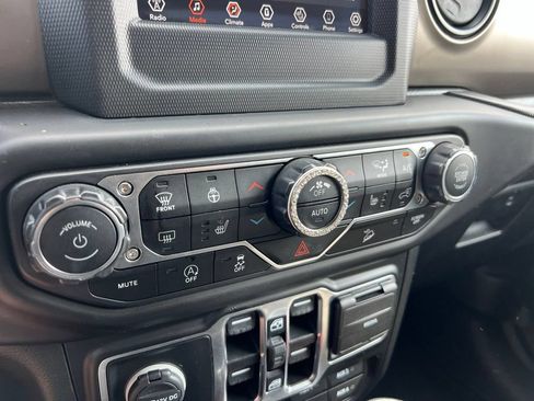 Used 2020 Jeep Wrangler Unlimited Sport S AWD/4WD image 10