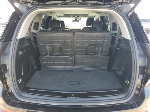 Used 2023 Jeep Grand Cherokee L Limited image 34