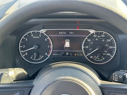 Used 2024 Nissan Rogue SV AWD/4WD image 7