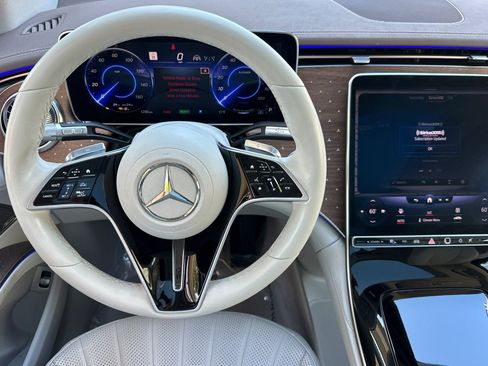 Certified 2023 Mercedes-Benz EQS 450+ SUV image 35