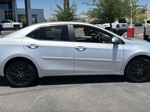 Used 2017 Toyota Corolla SE 50th Anniversary FWD image 8