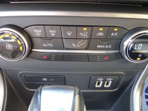 Used 2018 Ford EcoSport SE AWD/4WD image 35