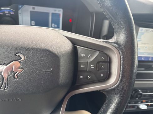 Used 2022 Ford Bronco Black Diamond AWD/4WD image 19
