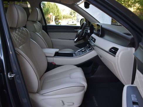 Used 2020 Hyundai Palisade Limited FWD image 8
