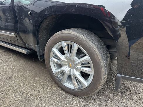 Used 2024 Chevrolet Silverado 1500 High Country image 14