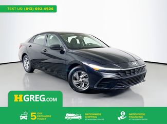 Used 2025 Hyundai Elantra SE video 1