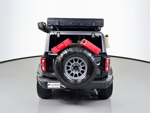 Used 2022 Ford Bronco Badlands image 9