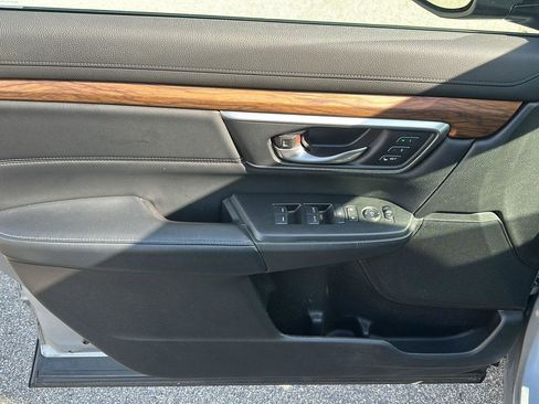 Used 2019 Honda CR-V EX-L image 9