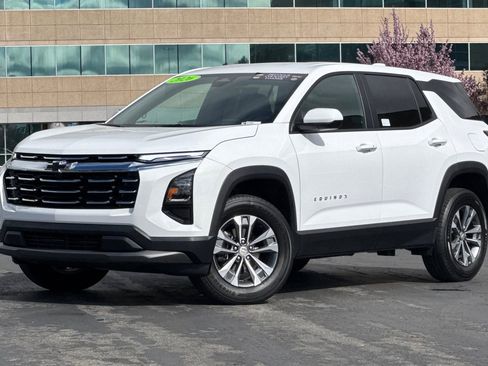 Used 2026 Chevrolet Equinox LT w/ LPO, Floor Liner Package image 8