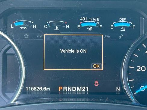 Used 2017 Ford F350 Lariat w/ Chrome Package image 21