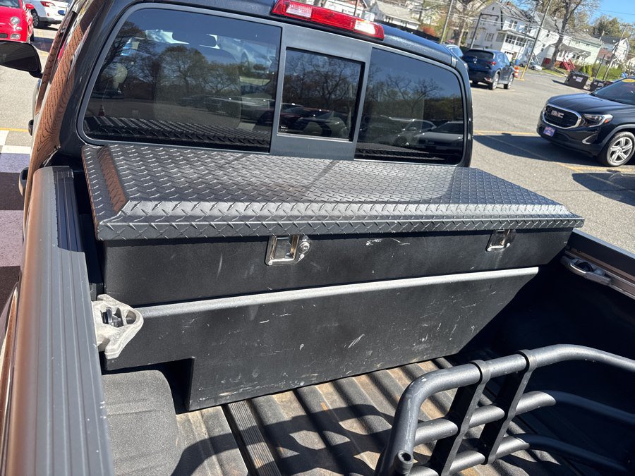 Used 2019 Nissan Frontier SV w/ Value Truck Package AWD/4WD image 10