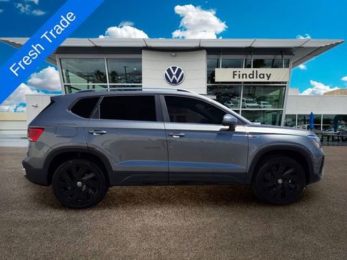Certified 2024 Volkswagen Taos SEL AWD/4WD image 7