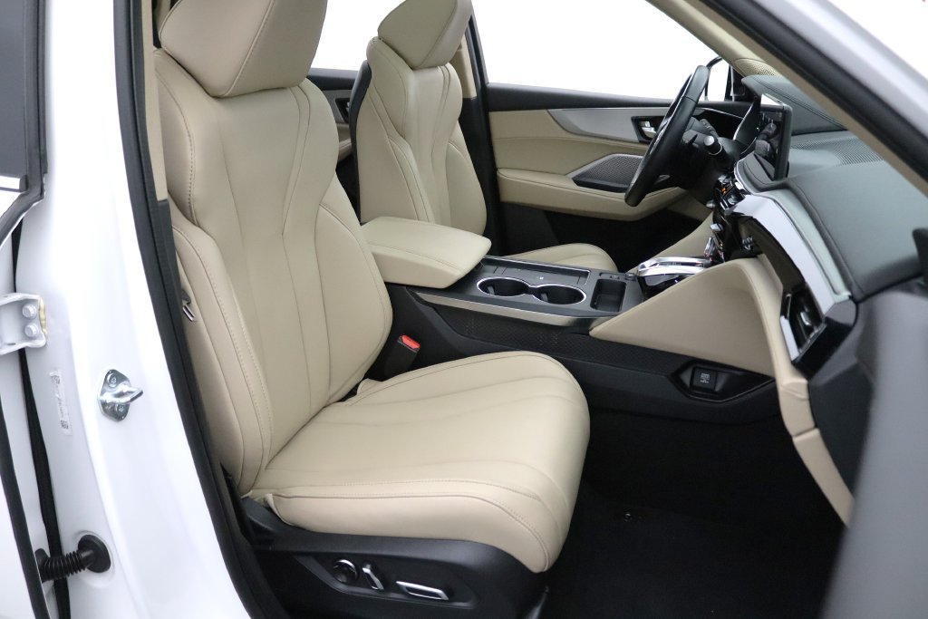 Certified 2025 Acura MDX SH-AWD image 15