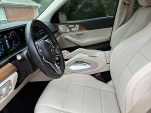 Used 2023 Mercedes-Benz GLE 450 4MATIC image 5