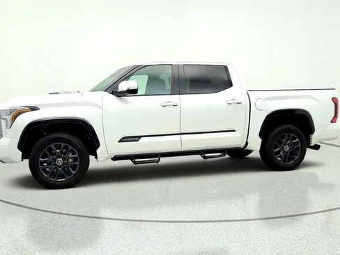 Used 2024 Toyota Tundra Platinum AWD/4WD image 8