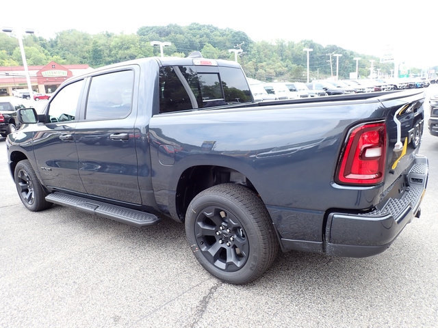 New 2026 RAM 1500 Express AWD/4WD image 3