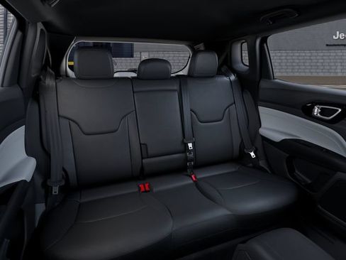 New 2026 Jeep Compass Limited AWD/4WD image 15
