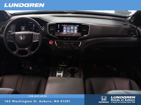 Used 2024 Honda Passport TrailSport image 18