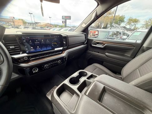 Used 2023 Chevrolet Silverado 1500 LT Trail Boss w/ Protection Package AWD/4WD image 24