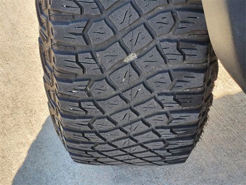 Used 2022 Ford Bronco Badlands image 11