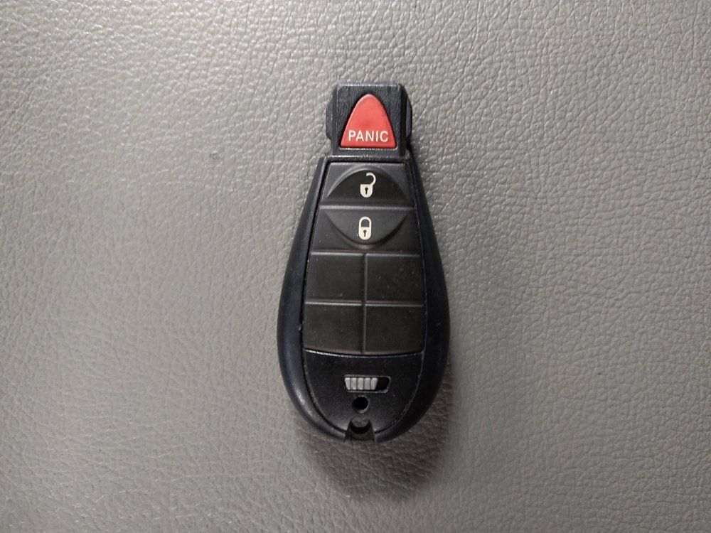 Used 2019 RAM 1500 Classic SLT RWD image 32