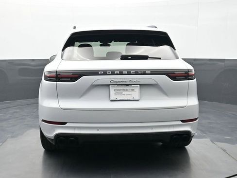Certified 2021 Porsche Cayenne Turbo AWD/4WD image 22