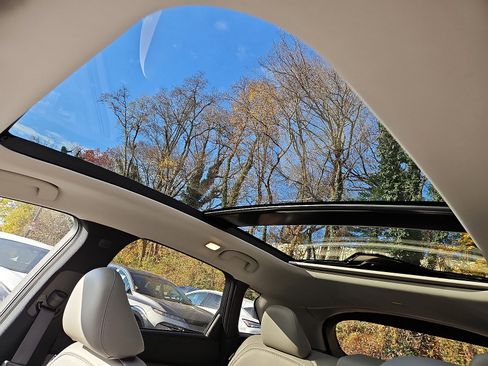 Used 2023 INFINITI QX50 Luxe image 14