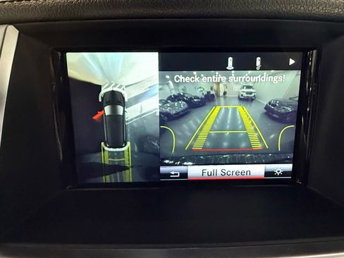 Used 2013 Mercedes-Benz GL 550 4MATIC w/ On/Off-Road Pkg image 21