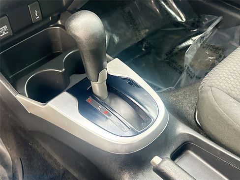 Used 2020 Honda Fit LX image 18