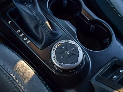 Used 2022 Ford Bronco Outer Banks image 25