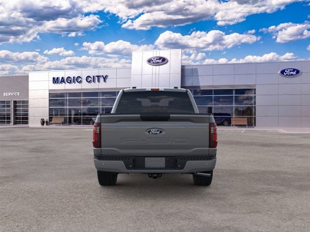 New 2026 Ford F150 XLT w/ XLT Black Appearance Package AWD/4WD image 5