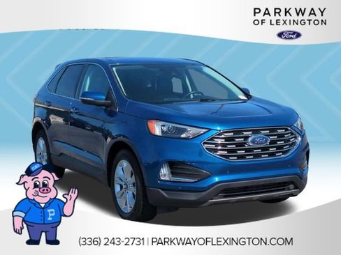 Used 2022 Ford Edge Titanium AWD/4WD image 7