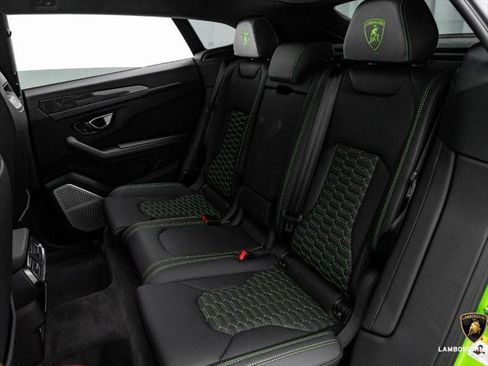 Used 2022 Lamborghini Urus AWD/4WD image 50
