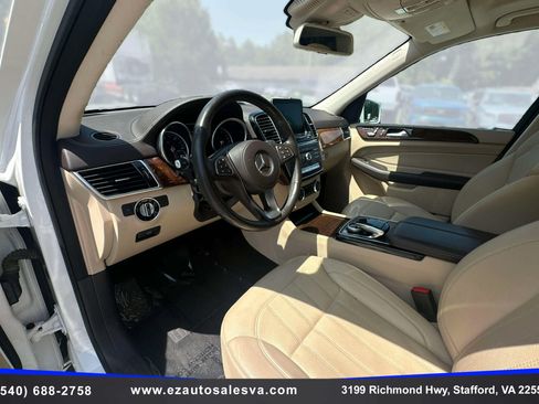 Used 2018 Mercedes-Benz GLS 450 4MATIC w/ Premium Package image 17