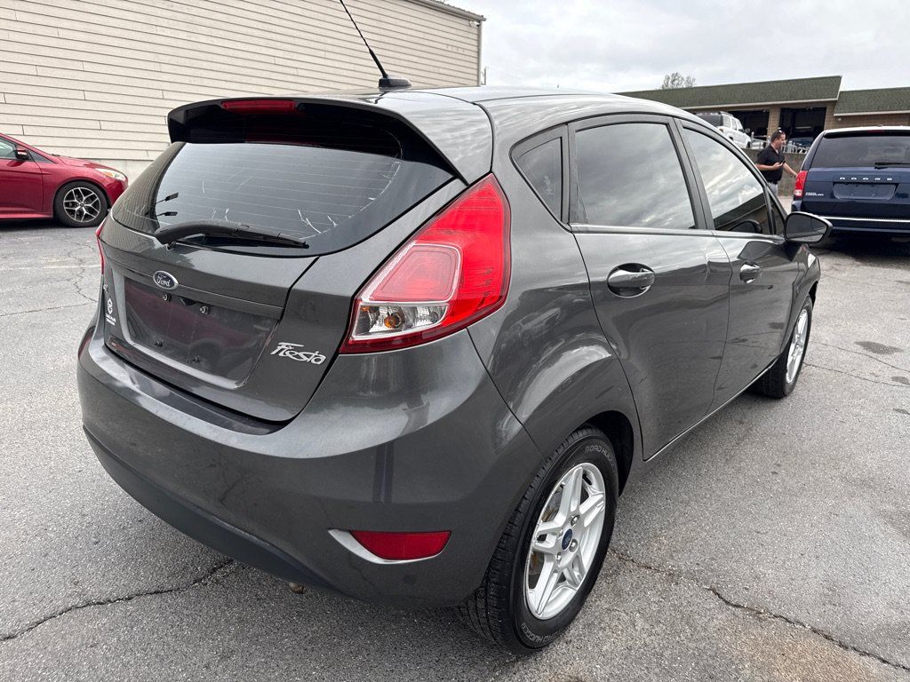 Used 2018 Ford Fiesta SE FWD image 6