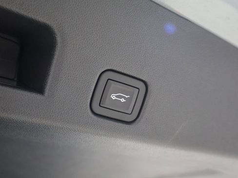 Used 2024 Chevrolet Traverse RS w/ LPO, Floor Liner Package image 22