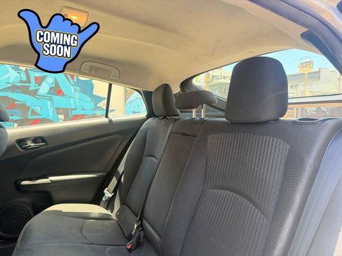 Used 2018 Toyota Prius Four FWD image 15