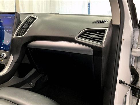 Certified 2022 Ford Edge SEL w/ Convenience Package image 15