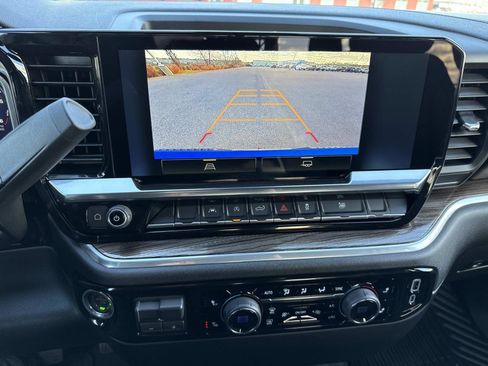 New 2026 Chevrolet Silverado 1500 LT image 4