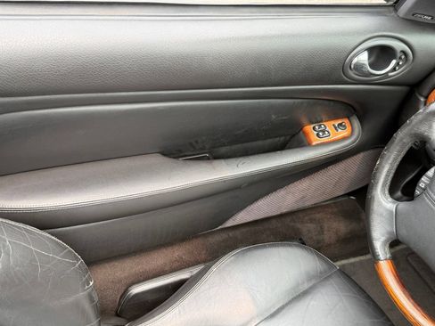 Used 2004 Jaguar XK8 Convertible RWD image 30