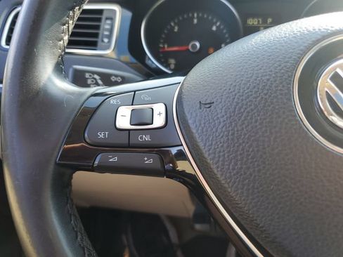 Used 2015 Volkswagen Jetta TDI SEL FWD image 23
