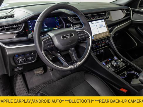 Used 2022 Jeep Grand Cherokee Trailhawk AWD/4WD image 5
