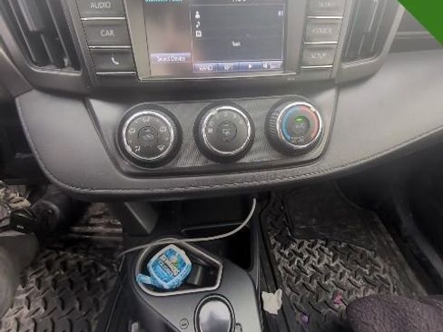 Used 2017 Toyota RAV4 LE w/ Carpet Mat Package image 13