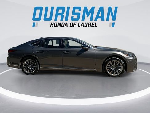 Used 2018 Lexus LS 500 w/ Interior Upgrade Package image 9