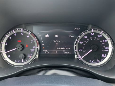 Used 2023 Toyota Highlander XSE image 21