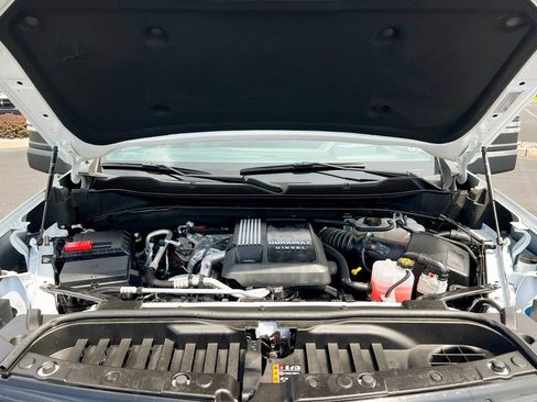 Used 2024 Chevrolet Silverado 1500 ZR2 w/ Technology Package image 17