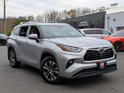 Used 2020 Toyota Highlander XLE