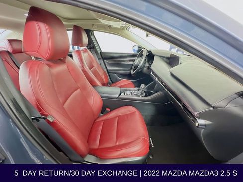 Used 2022 MAZDA MAZDA3 s image 34